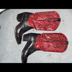 Cowgirl boots red blue
